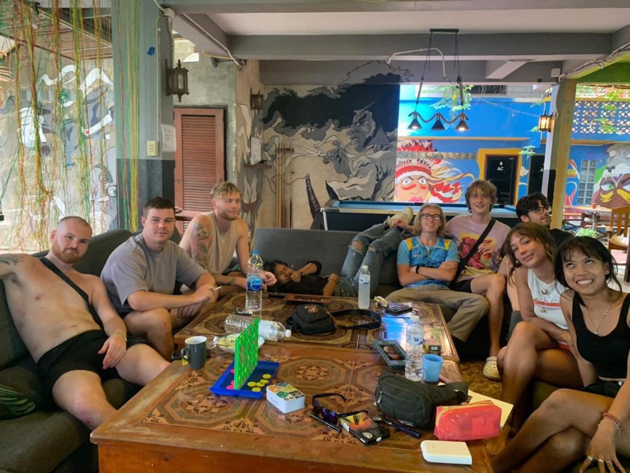 Happy House Backpackers Albergue Pai Exterior foto