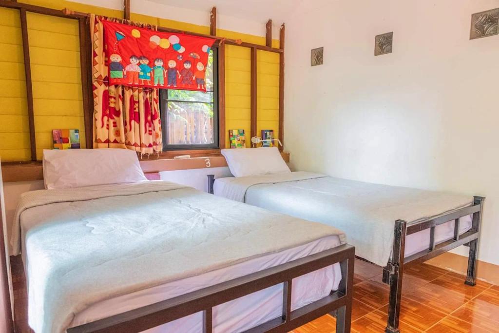 Happy House Backpackers Albergue Pai Exterior foto